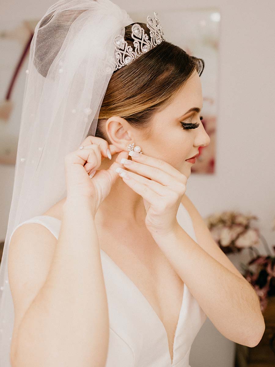 When to Move On: Signs You're Wasting Time on the Wrong Person